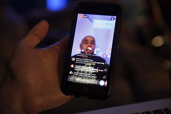 Kris Jones is a contractor who works on manufactured and mobile homes with his son, Traelon. Jones hosts weekly Facebook Live performances in which he interacts with and sings for his fans, including more than 300,000 Facebook followers. 